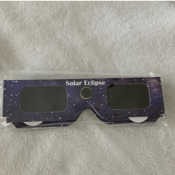 5 pack NEW solar eclipse viewing glasses 2024 ISO Certified 12312-2 Sun Safe set - Picture 3 of 7